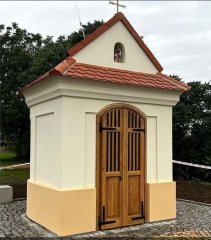 pohled zepředu zleva