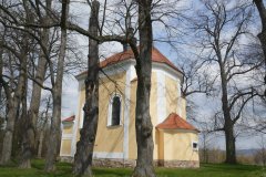 pohled zezadu zprava