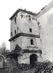 zvonice před opravou