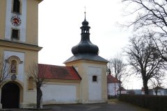 pohled zepředu zleva