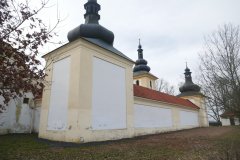 pohled zezadu zleva
