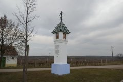 pohled zezadu zleva