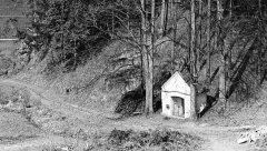 historické foto kaple (výřez)