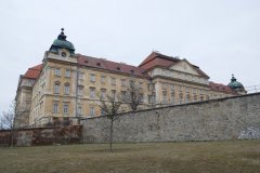 celkový pohled na klášterní budovy