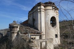 pohled zezadu zprava