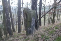 kaplička křížové cesty zezadu zprava