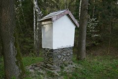 pohled zezadu zprava
