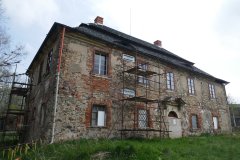 pohled zezadu zprava