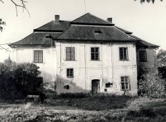 starší foto fary