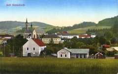 dobová pohlednice města s klášterem