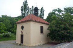 pohled zepředu zprava