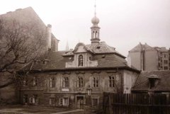 historické foto bývalého kostela