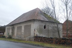 pohled zepředu zprava