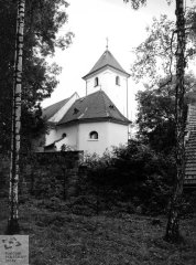 starší foto kostela