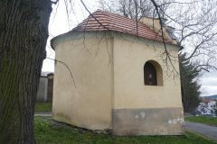 pohled zezadu zleva