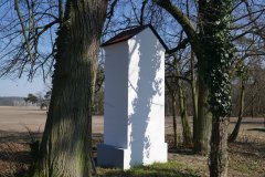 pohled zezadu zprava