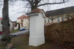 pohled zezadu zprava