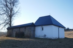 pohled zezadu zprava