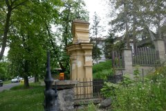 pohled zprava