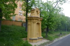pohled zepředu zleva