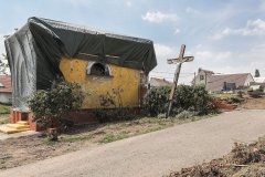 pohled zprava