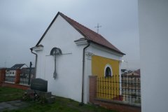 pohled zezadu zleva