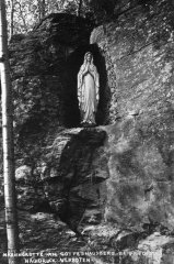 starší foto kapličky