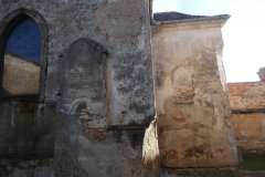 přední část zleva