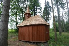 pohled zezadu zprava