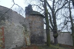 pohled zprava