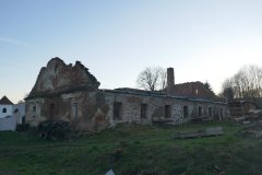 pohled zezadu zprava
