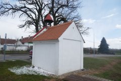 pohled zezadu zprava
