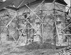 oprava presbytáře