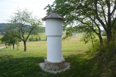 pohled zezadu zprava