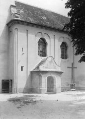 opravený kostel