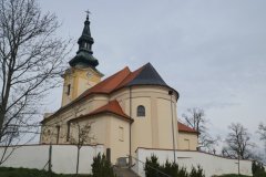 pohled zezadu zprava