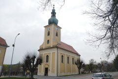 pohled zepředu zprava