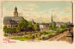 dobová pohlednice města s klášterem