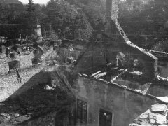 starší foto kláštera poškozeného při bojích