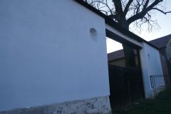 pohled na levou kapličku