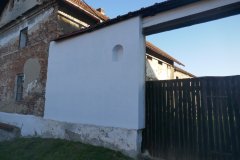 pohled na levou kapličku