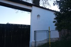 pohled na pravou kapličku