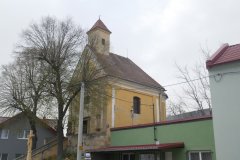 pohled zepředu zprava