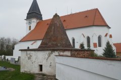 pohled zezadu zprava