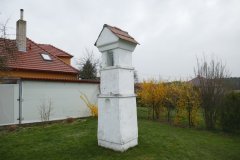pohled zepředu zprava