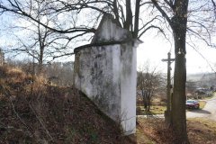 pohled zezadu zleva