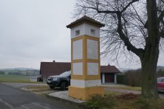 pohled zezadu zprava