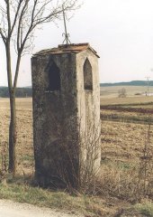kaplička před opravou