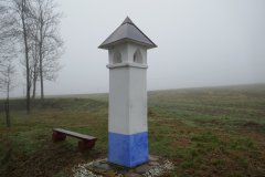 pohled zezadu zleva