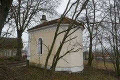 pohled zezadu zprava